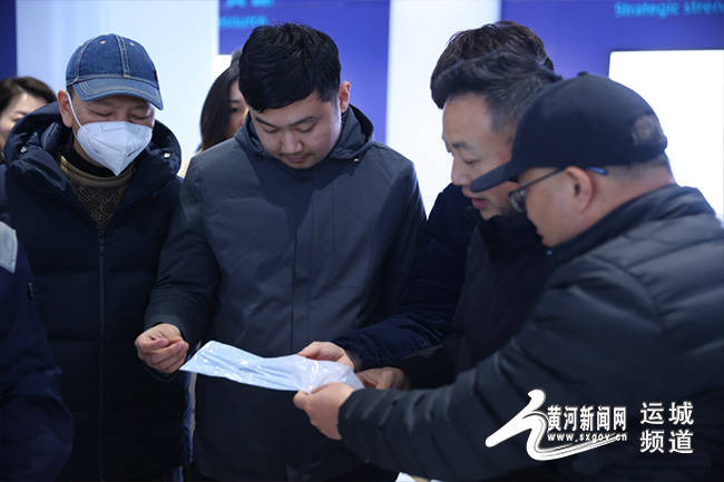 复旦大学国际金融学院及长三角地区知名企业家来运考察调研