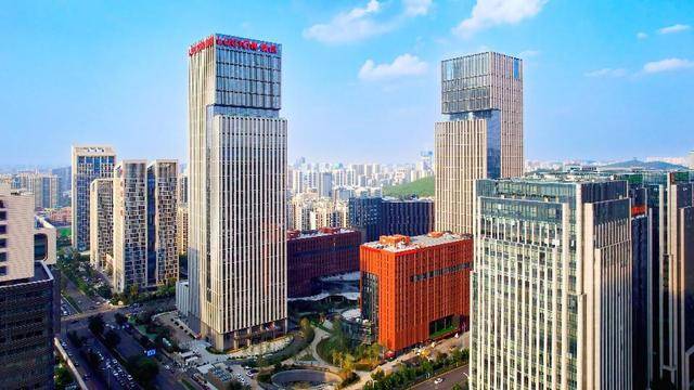 党报荐读丨金融投资实业联动，看鲁信集团如何“聚资兴鲁”
