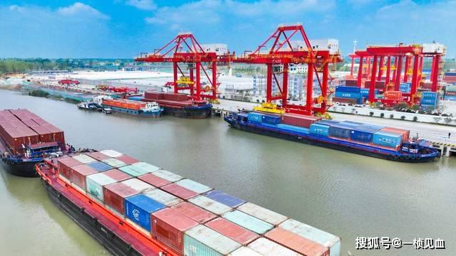 美国加征关税只会加速美元崩塌，制造业大国没理由害怕金融大国