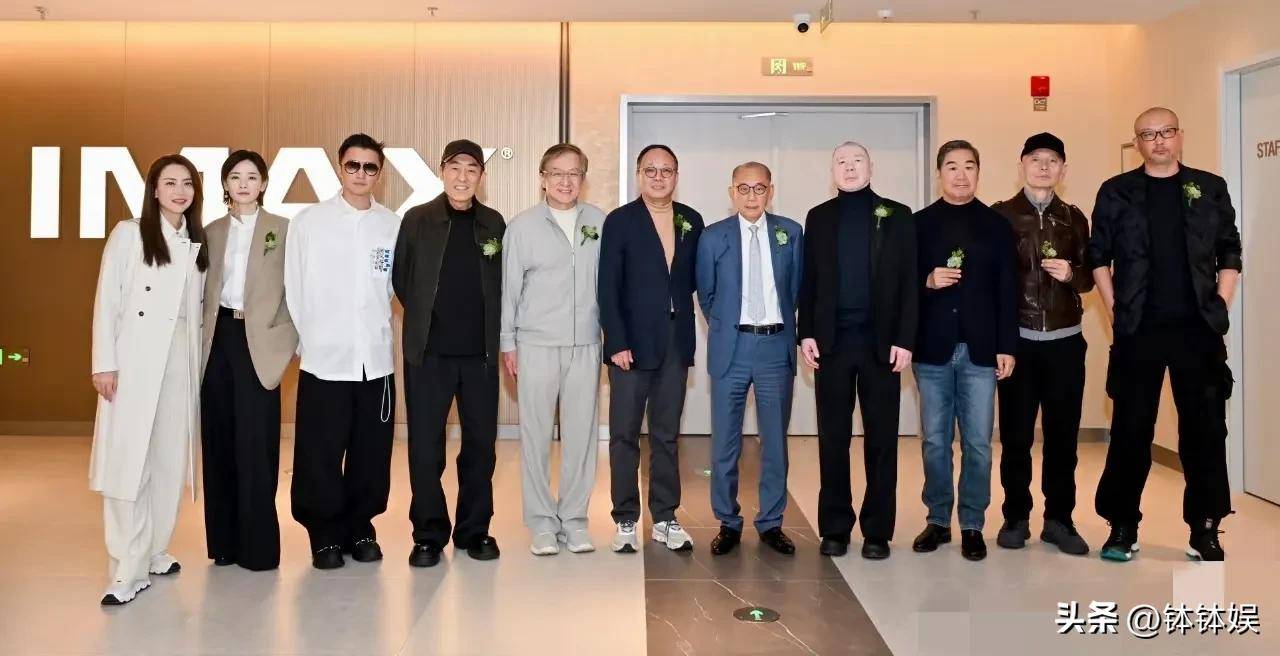 太有面！英皇集团北京开新店，业界大佬都来站台，成龙老年斑抢眼